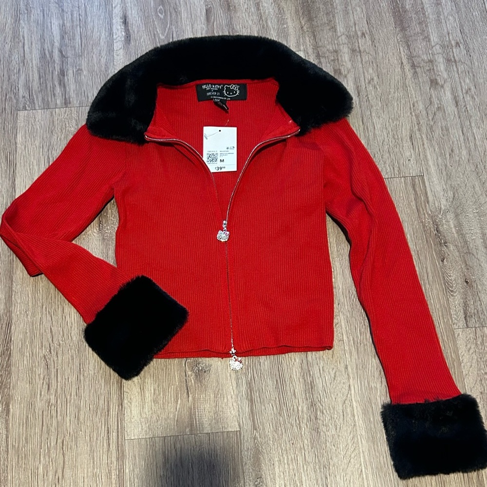NWT foreverxhellokitty zip sweater